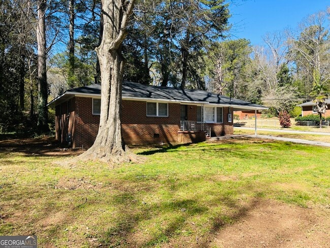 2673 Fairlane Dr SE in Atlanta, GA - Building Photo - Building Photo