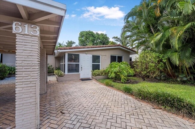 property at 613 NE 17th Terrace