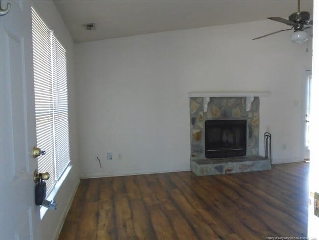 5595 Quietwood Pl in Fayetteville, NC - Building Photo - Building Photo
