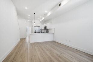 147-149 N Gross St, Unit 2 in Philadelphia, PA - Building Photo