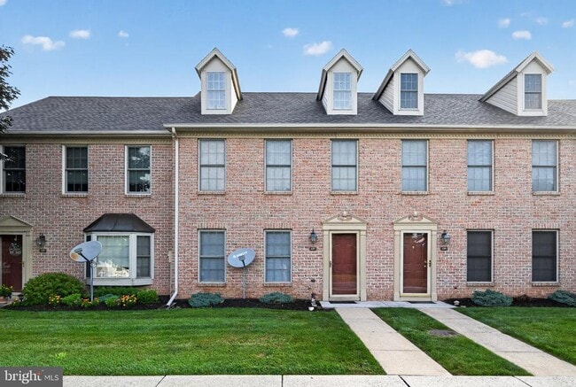 property at 137 Pointe Ridge Dr