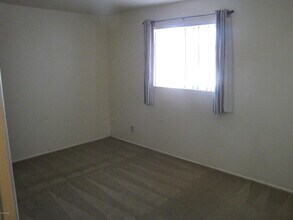 1031 S Carnegie Dr in Tucson, AZ - Building Photo - Building Photo