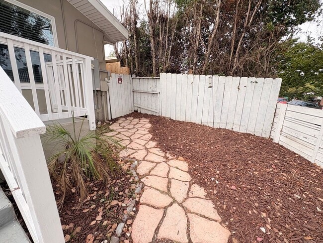 4931 Auburn Dr in San Diego, CA - Building Photo - Building Photo