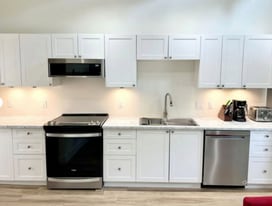 118 Greenwood Dr in Fredericton, NB - Building Photo