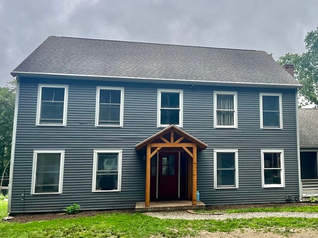 41 Branch Hill Rd in Preston, CT - Building Photo - Building Photo