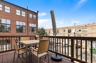 2212 11th St NW, Unit 2 in Washington, DC - Building Photo - Building Photo