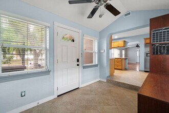 486 27th Ave N in St. Petersburg, FL - Building Photo - Building Photo