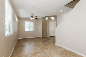 10320 W Devonshire Ave in Phoenix, AZ - Building Photo - Building Photo