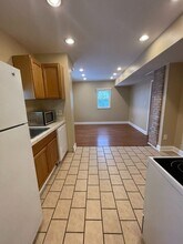 1015 Rice Ave-Unit -Apartment #2 in Ambridge, PA - Building Photo - Building Photo