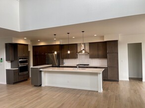 6440 Rolling Creek Dr in Colorado Springs, CO - Building Photo - Building Photo