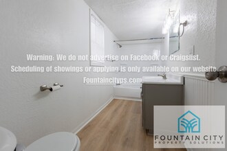 425 Ford Ave in Liberty, MO - Building Photo - Building Photo