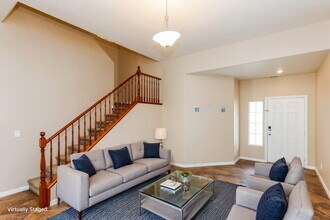 9155 Dutch Oven Ct in Las Vegas, NV - Building Photo - Building Photo