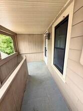 5 Snell St in Sturbridge, MA - Building Photo - Building Photo