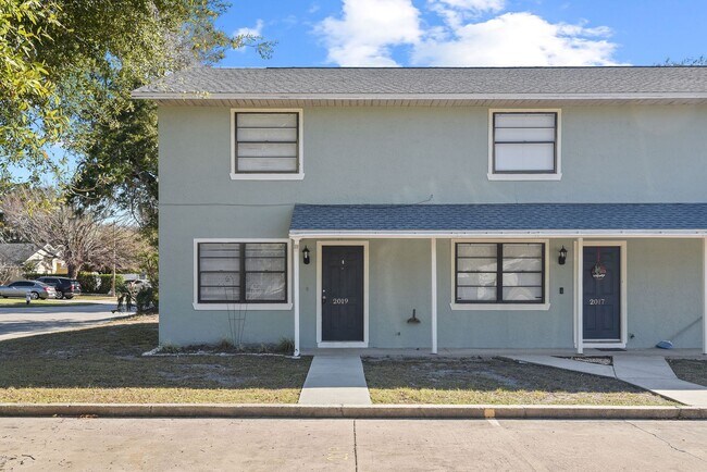 2017 N Kelley Ave in Kissimmee, FL - Foto de edificio - Building Photo