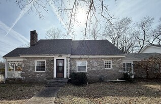 287 E Eastland St in Gallatin, TN - Building Photo