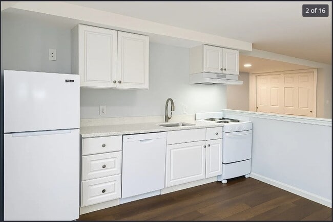 9 Avon Pl in Haverhill, MA - Building Photo - Building Photo