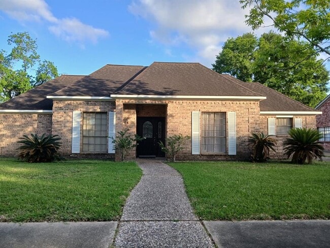 property at 14919 Mesita Dr