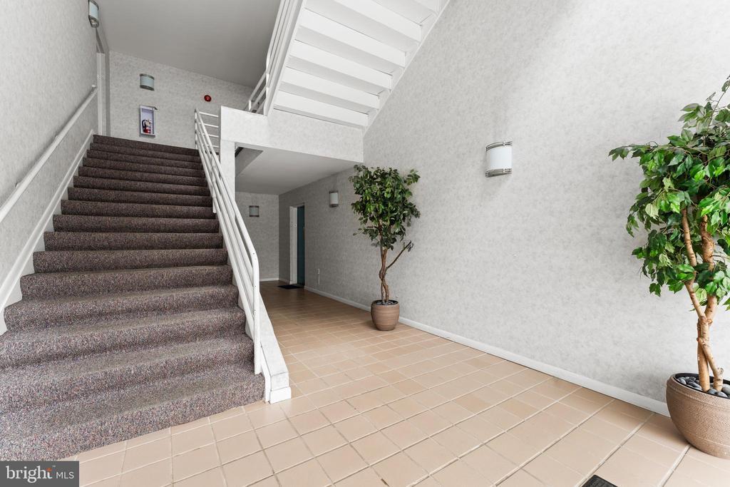 8001 Greenspring Way in Owings Mills, MD - Building Photo