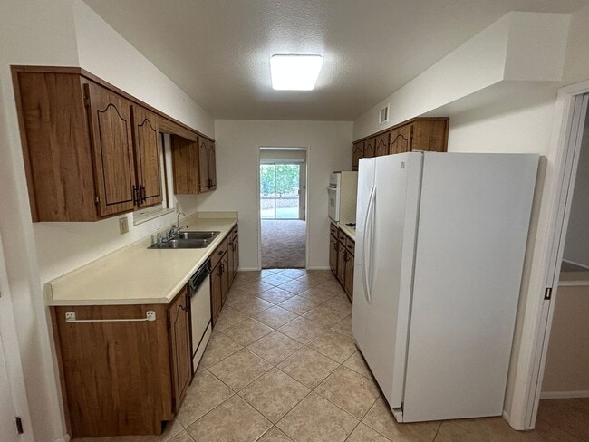 10551 W Prairie Hills Cir in Sun City, AZ - Foto de edificio - Building Photo