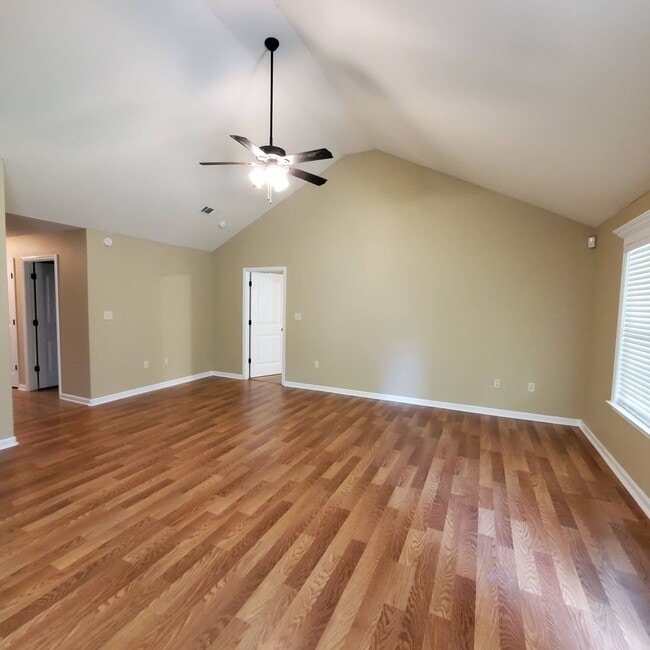 4812 Stonewall Cir in Valdosta, GA - Building Photo - Building Photo