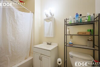 155 Murdock St, Unit 1 in Boston, MA - Building Photo - Building Photo