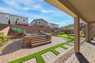 11 Flora Sagio Ave in Henderson, NV - Building Photo - Building Photo