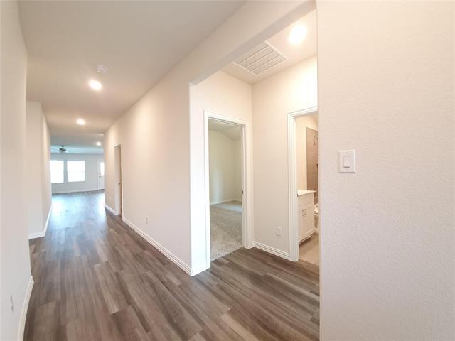 property at 1903 Canyon Ln