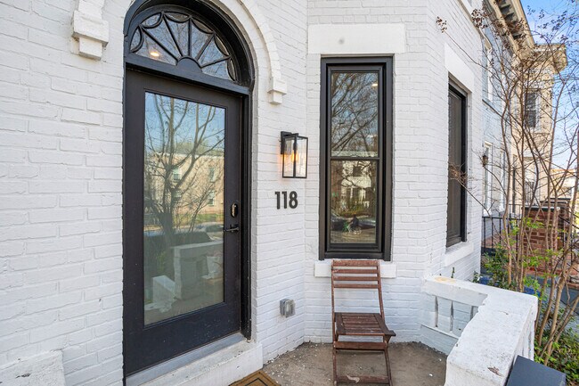 118 15th St NE in Washington, DC - Building Photo - Building Photo