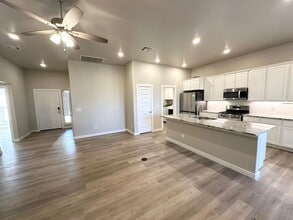 6010 Purtis Crk Dr in Midland, TX - Building Photo - Building Photo