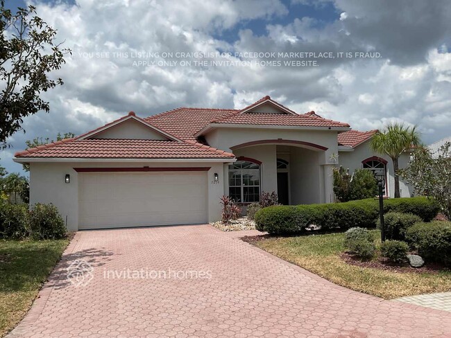 property at 7214 39th Ln E