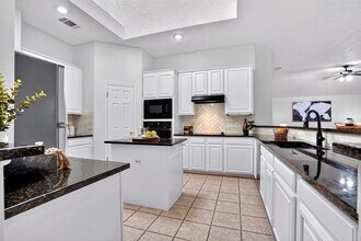 9018 Martha's Dr in Austin, TX - Building Photo - Building Photo