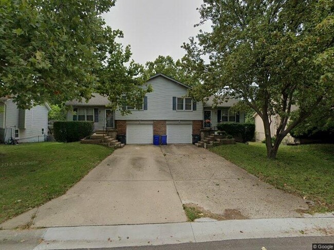 property at 13854 S Darnell St