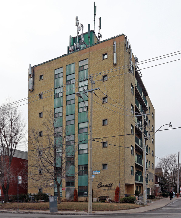 Cardiff Co-Op in Toronto, ON - Building Photo