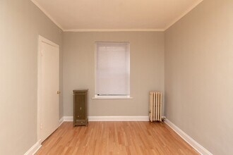 3835 N Fremont St, Unit A04C in Chicago, IL - Building Photo - Building Photo