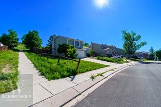590 Crosstrail Dr in Colorado Springs, CO - Building Photo - Building Photo