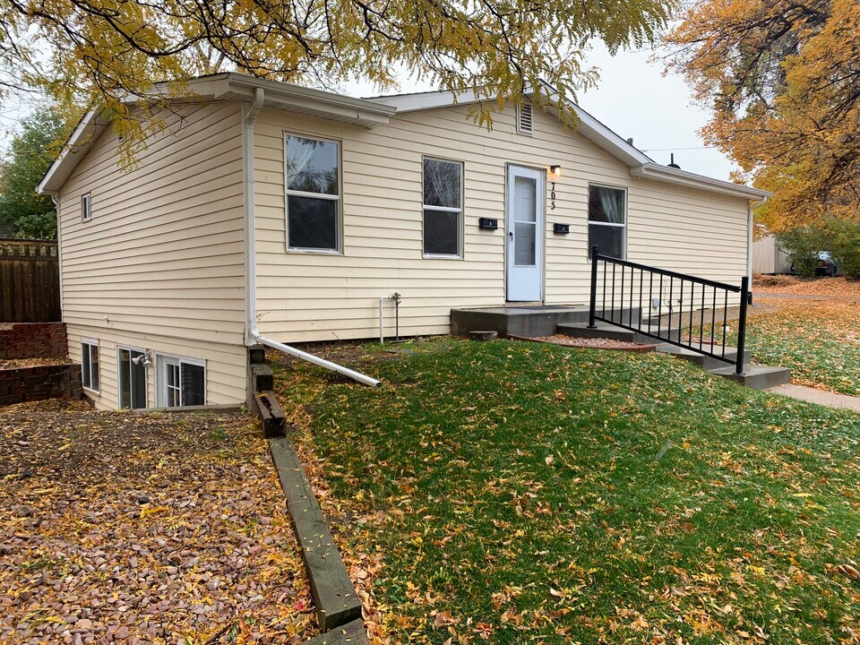 705 Maple St, Unit A in Fort Collins, CO - Building Photo