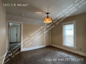 1021 N Walnut St in Lansing, MI - Building Photo - Building Photo