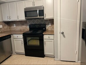 20003 Rustlewood Dr in Humble, TX - Building Photo - Building Photo