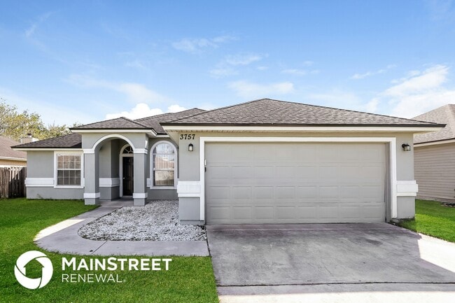 property at 3757 Woodbriar Dr