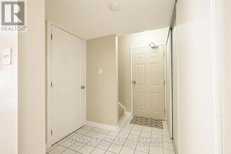 1 Testa Rd in Uxbridge, ON - Building Photo - Building Photo