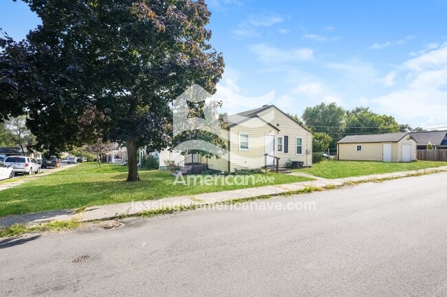 1201 Clover St in South Bend, IN - Building Photo - Building Photo