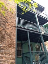 18 Mount Hood Rd, Unit 1 in Boston, MA - Building Photo
