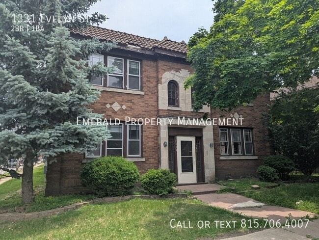 1331 Evelyn St