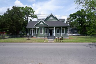 1968 Clinton Ave in Mobile, AL - Building Photo - Building Photo