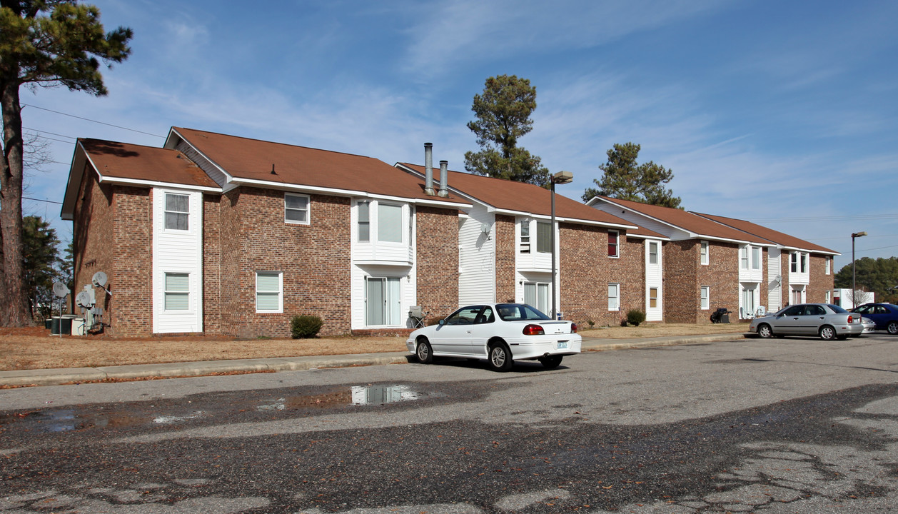 308 S Walton Ave in Benson, NC - Building Photo