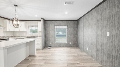 30239 Clearview Dr in Wesley Chapel, FL - Building Photo - Building Photo