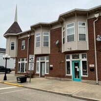 3 E Washington St in Jamestown, OH - Building Photo