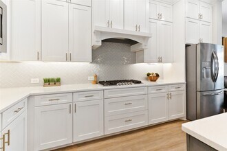 9426 Oakheath Canyon Ct in Tomball, TX - Foto de edificio - Building Photo