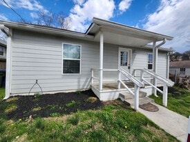 305 Ziegler St in Chattanooga, TN - Building Photo