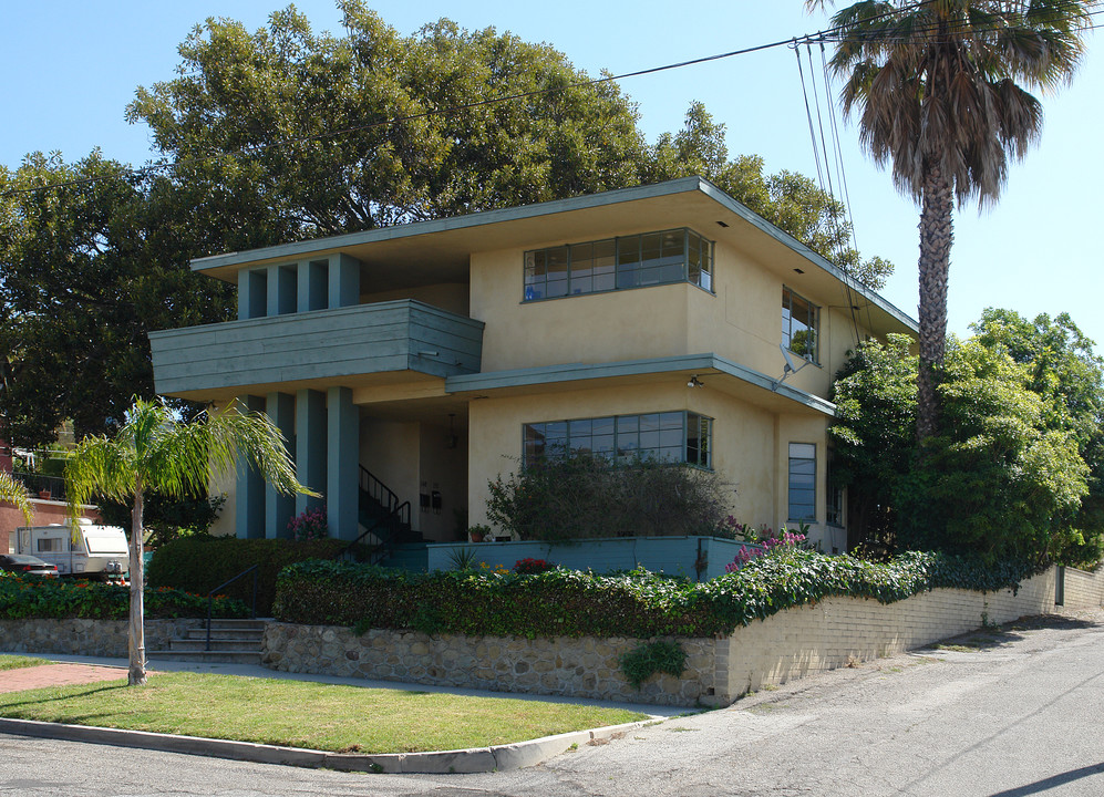 138-152 N Crimea St in Ventura, CA - Building Photo